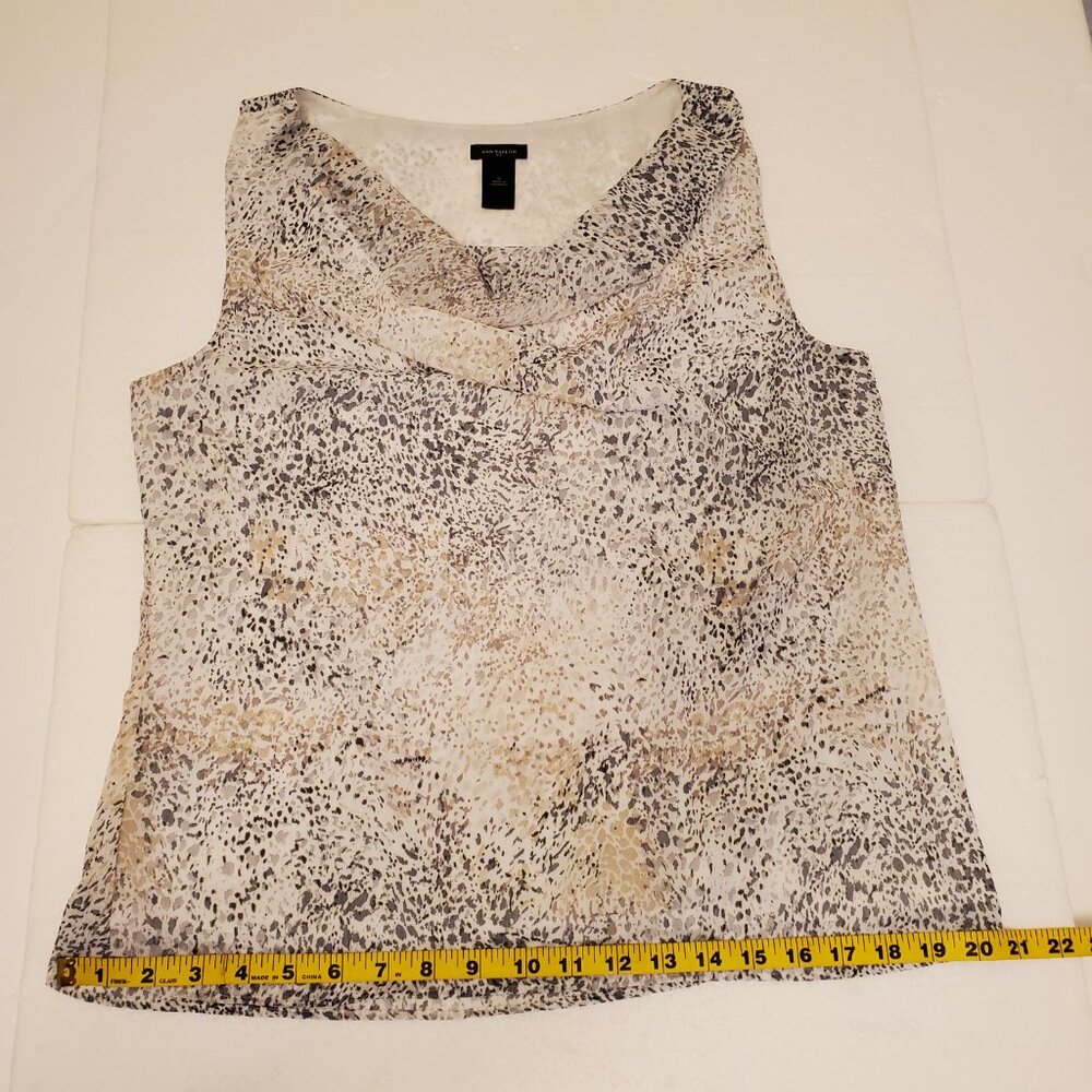 Ann Taylor Factory Cream Gray Patterned Sleeveless Cowl-Neck Shell Top - (M) - Picture 10 of 14